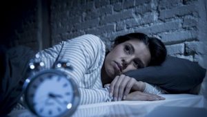 علت های رایج روانی و پزشکی بی خوابی در افراد
